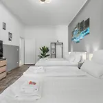 High-quality, Comfortable, Fully Equipped, 6 Beds *