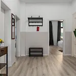 High-quality, Comfortable, Fully Equipped, 6 Beds Apartmán *