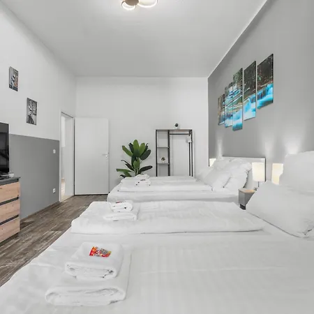 High-quality, Comfortable, Fully Equipped, 6 Beds *