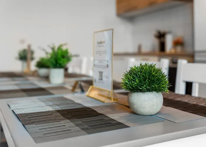 아파트 High-quality, Comfortable, Fully Equipped, 6 Beds 뒤스부르크