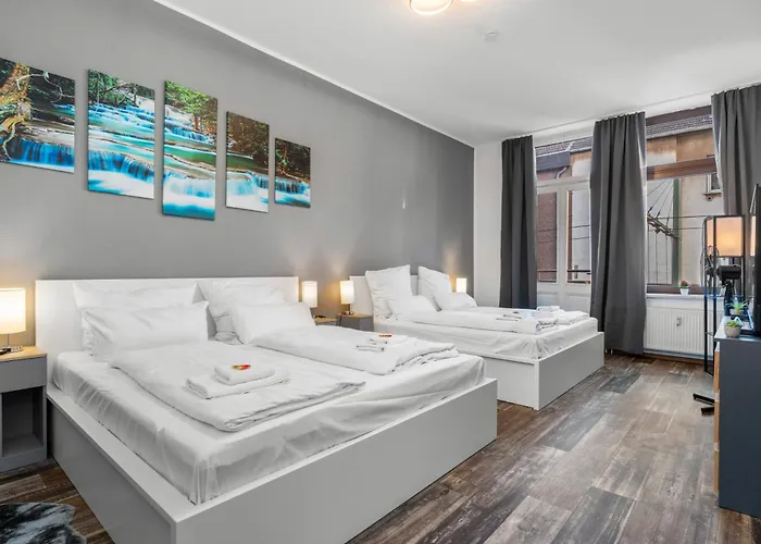 아파트 High-quality, Comfortable, Fully Equipped, 6 Beds *